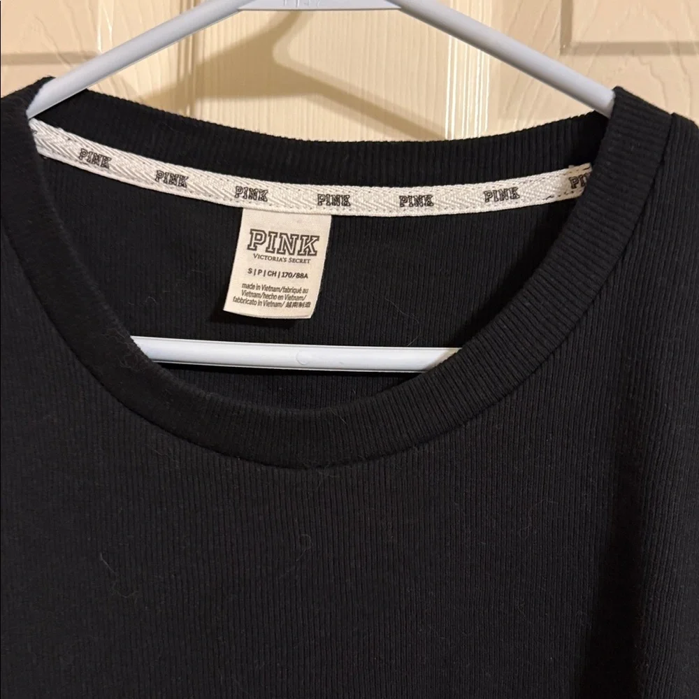 PINK Victoria's Secret Black Ribbed Tee size S - Picture 2 of 3